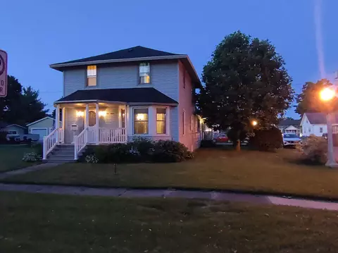 112 Michigan Ave, Sturgis, MI 49091