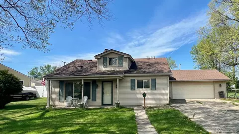 6229 Lathers St, Garden City, MI 48135