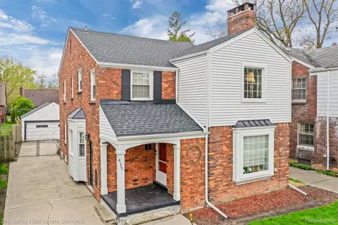 4177 Bishop St, Detroit, MI 48224