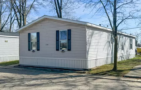 20832 Tuck #79, Farmington Hills, MI 48336