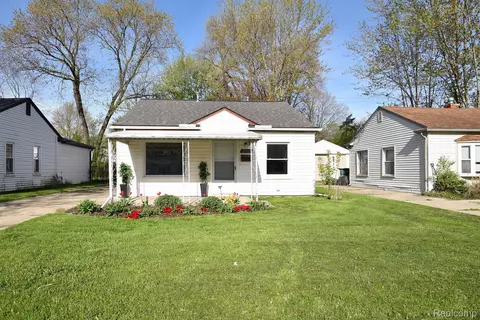 3911 Linwood Ave, Royal Oak, MI 48073