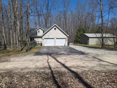 1110 Saint Lawrence Ave, Gerrish, MI 48653