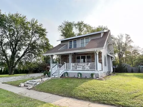 159 S High St, Carsonville, MI 48419