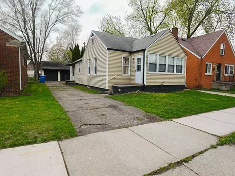 20885 Sunset Ave, Warren, MI 48091