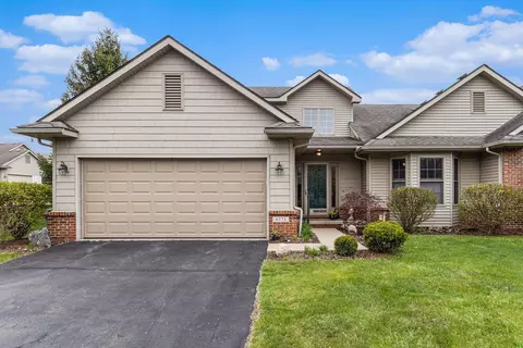 6173 Northridge Hills Dr, Brighton, MI 48116