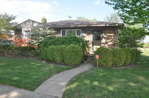 30306 Whittier Ave, Madison Heights, MI 48071
