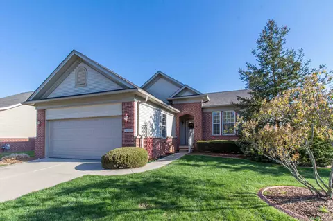 26391 Higgins Way, Brownstown, MI 48134