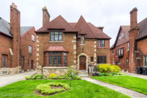 18040 Wildemere St, Detroit, MI 48221