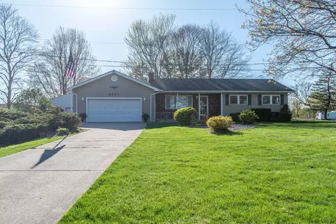 4486 S Duffield Rd, Clayton, MI 48449