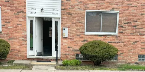 29600 Hoover Rd #600, Warren, MI 48093