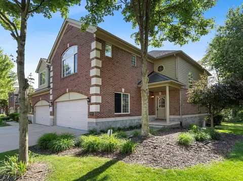 53167 Celtic Dr, Shelby Township, MI 48315
