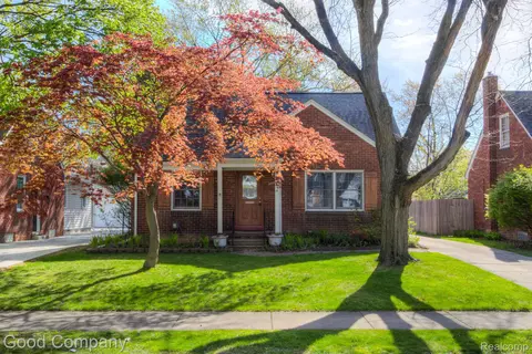 1512 N Pleasant St, Royal Oak, MI 48067