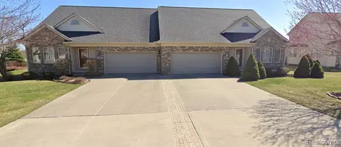 7025 Chase Run Ln, Clayton, MI 48433