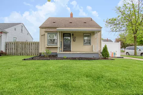 3053 21st St, Wyandotte, MI 48192