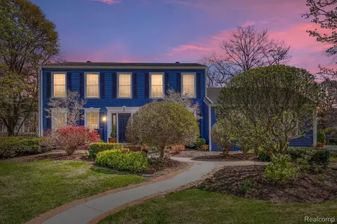 280 Roosevelt, Grosse Pointe, MI 48230