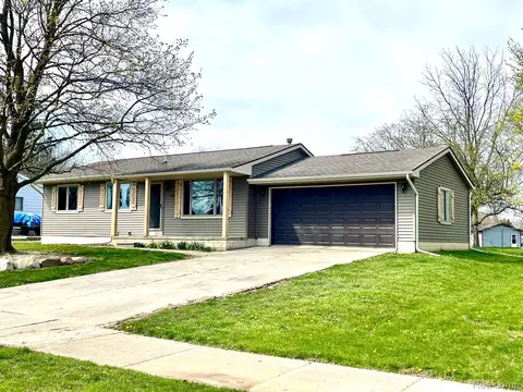 236 Palmer St, Imlay City, MI 48444