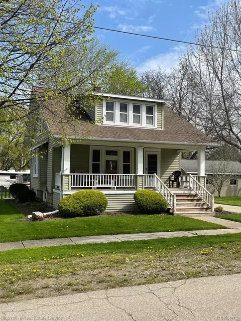 5531 North St, Dryden, MI 48428