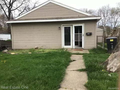 2964 Western St, Detroit, MI 48209