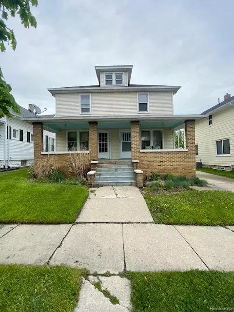 140-142 Michigan Ave, Monroe, MI 48162