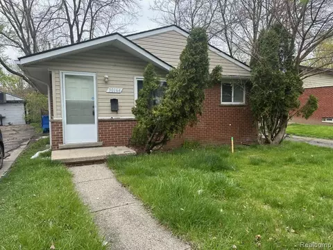 30164 Glenwood St, Inkster, MI 48141