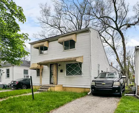 18451 Moenart St, Detroit, MI 48234