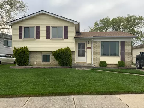 30215 Townley St, Madison Heights, MI 48071