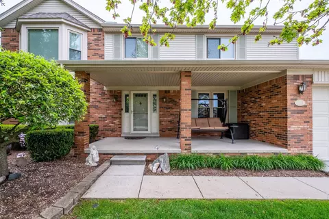 48558 Declaration Dr, Macomb, MI 48044