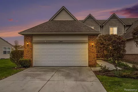 1568 Myrica Ln #6, Howell, MI 48855