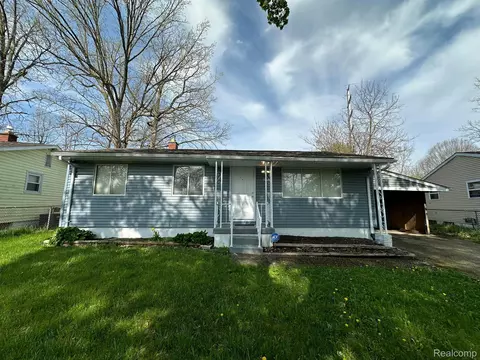 4907 Alpha Way, Flint, MI 48506