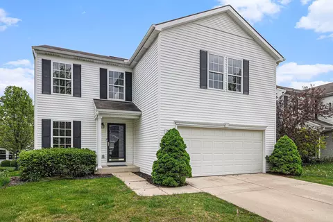 2868 W Fork River Dr, Handy, MI 48836