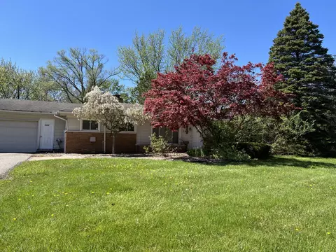 5448 Cambourne Pl, West Bloomfield, MI 48322