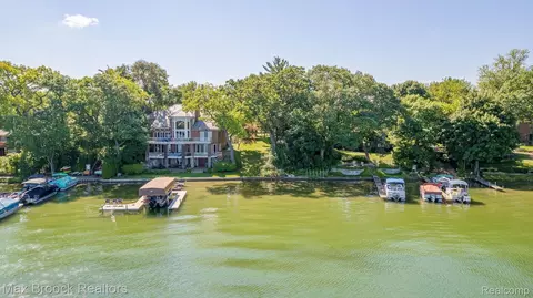 0000 S Shore St, Waterford, MI 48328