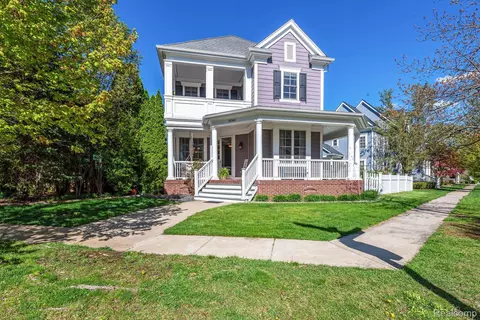 50360 Hancock St, Canton, MI 48188