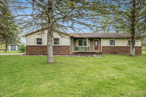 12751 Barnes Rd, Burns, MI 48418