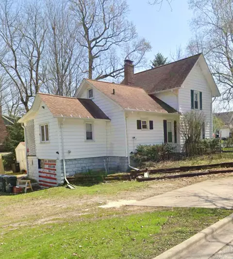 820 Beehler St, Owosso, MI 48867
