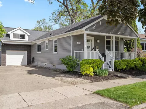 2824 Burdette St, Ferndale, MI 48220