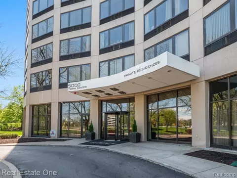 5000 Town Ctr #2606, Southfield, MI 48075