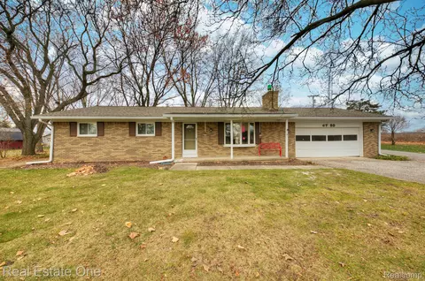 6750 Gregory Rd, Webster, MI 48130