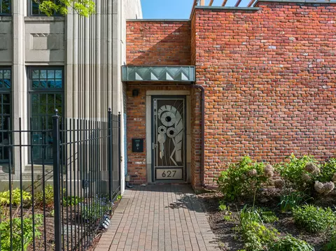 627 W Alexandrine St #3, Detroit, MI 48201