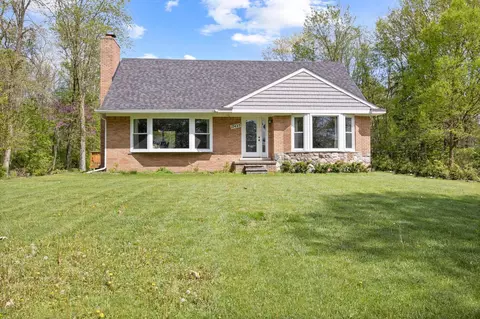 17425 Merriman Rd, Huron, MI 48174