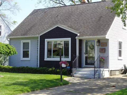 3601 Normandy Rd, Royal Oak, MI 48073