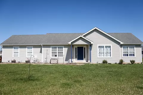 6672 Hanna, Byron, MI 48418