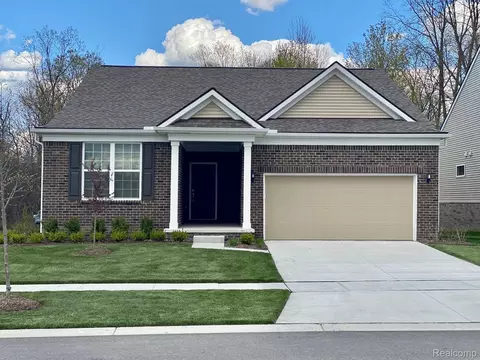 50055 Ogden Rd, Canton, MI 48188