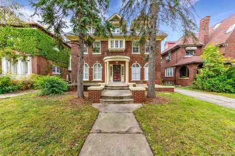 1666 Chicago Blvd, Detroit, MI 48206