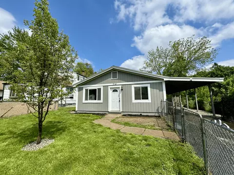 714 Emerson Ave, Pontiac, MI 48340