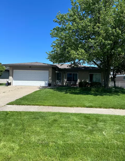 3373 Bates Dr, Sterling Heights, MI 48310