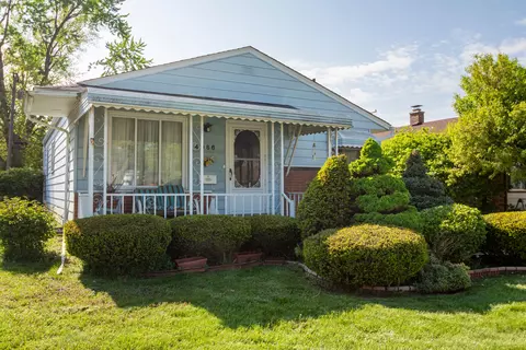 4986 Campbell St, Dearborn Heights, MI 48125