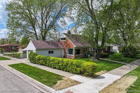 15005 S Inkster Rd, Livonia, MI 48154