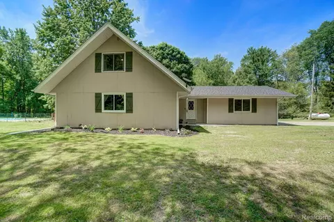 15800 Dutton Rd, Unadilla, MI 48137