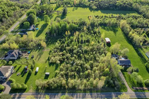Vl Howe Rd, Grand Blanc, MI 48439